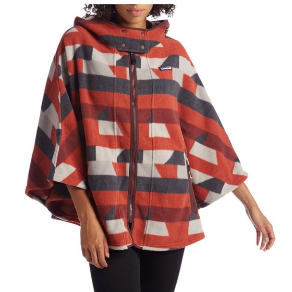 Patagonia Lightweight Synchilla Poncho